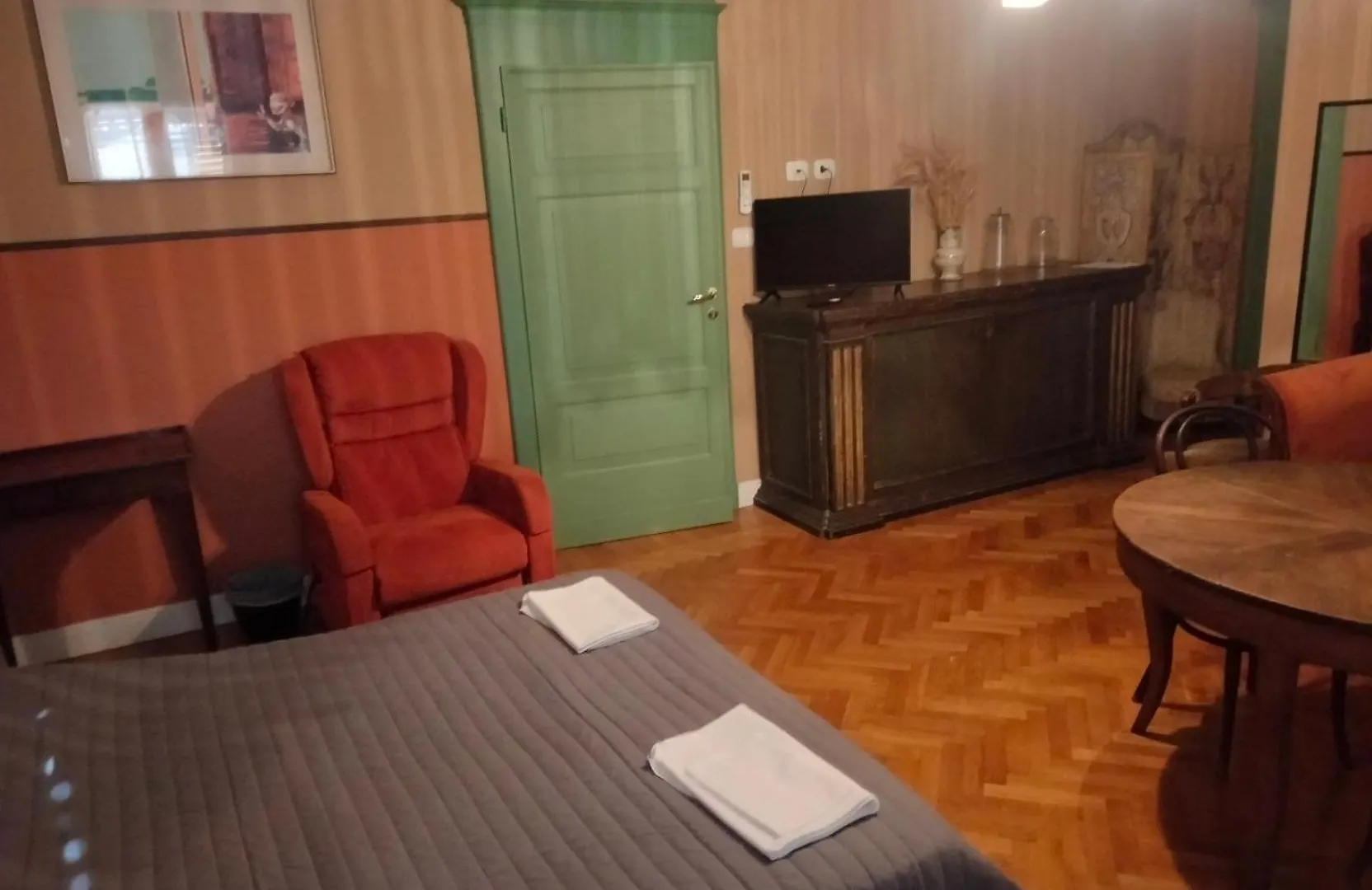 Pensión San Petronio Room And Suite Rooms - By Bolognacentro Luxuryh